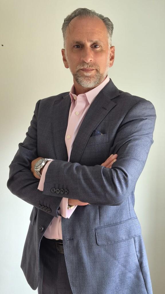 Portrait of Mark van Vogt